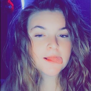 Meet your Posher, Krista